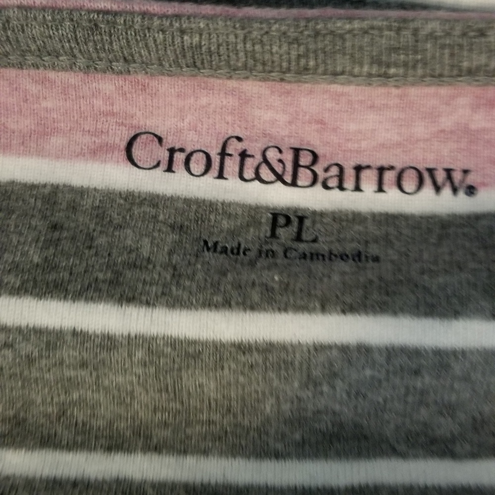 3 / $15  Croft & Barrow Top - Picture 6 of 6